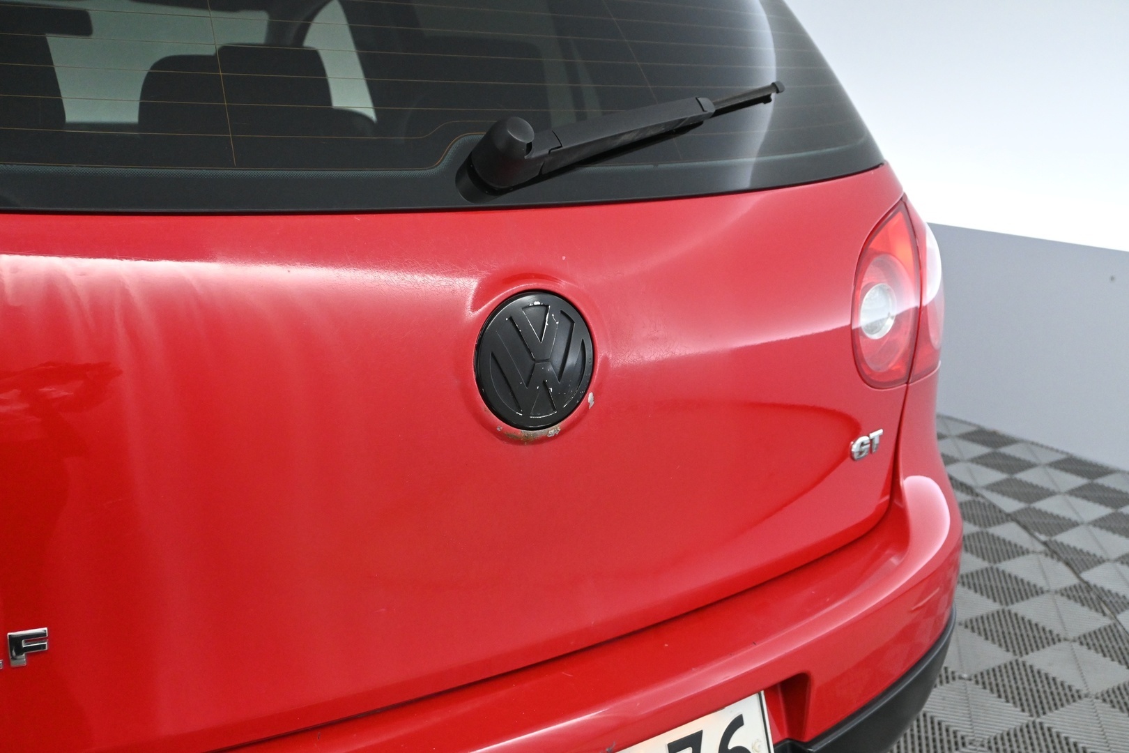 VOLKSWAGEN Golf 2006