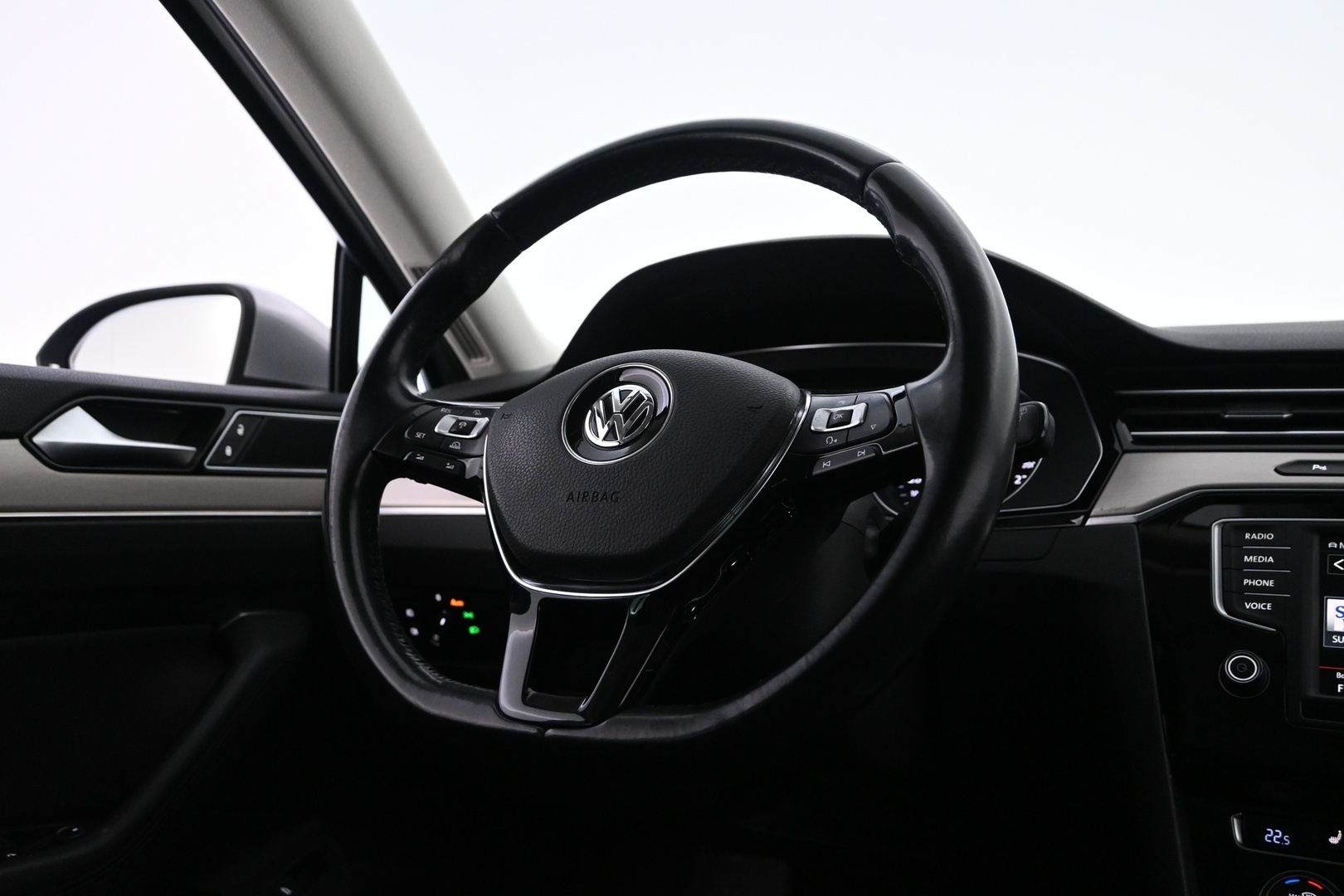 VOLKSWAGEN Passat 2015