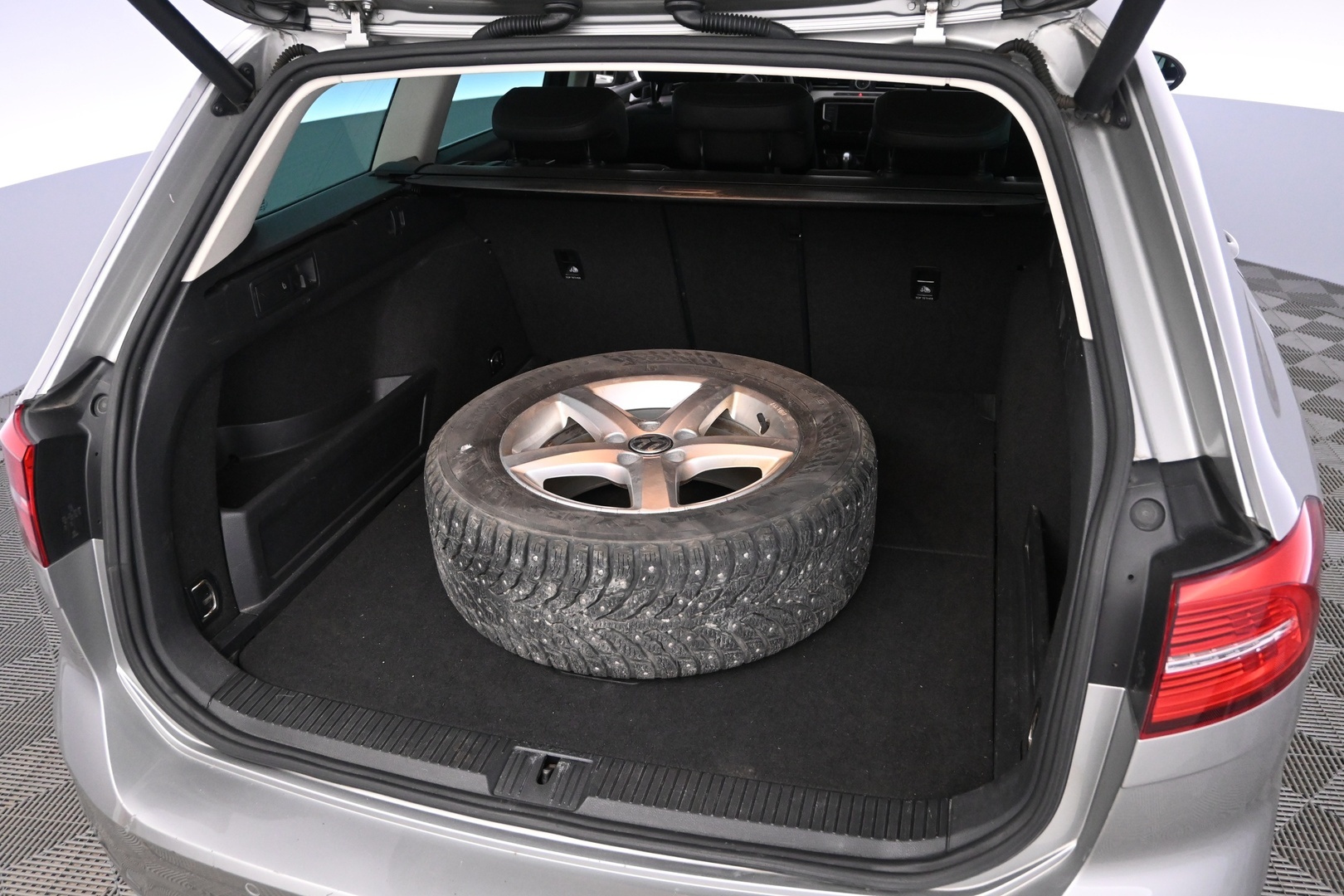 VOLKSWAGEN Passat 2015