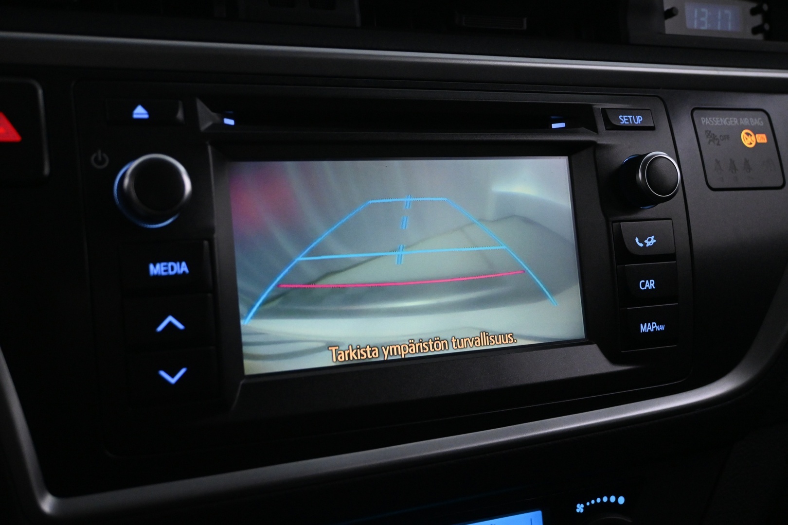 TOYOTA Auris 2015