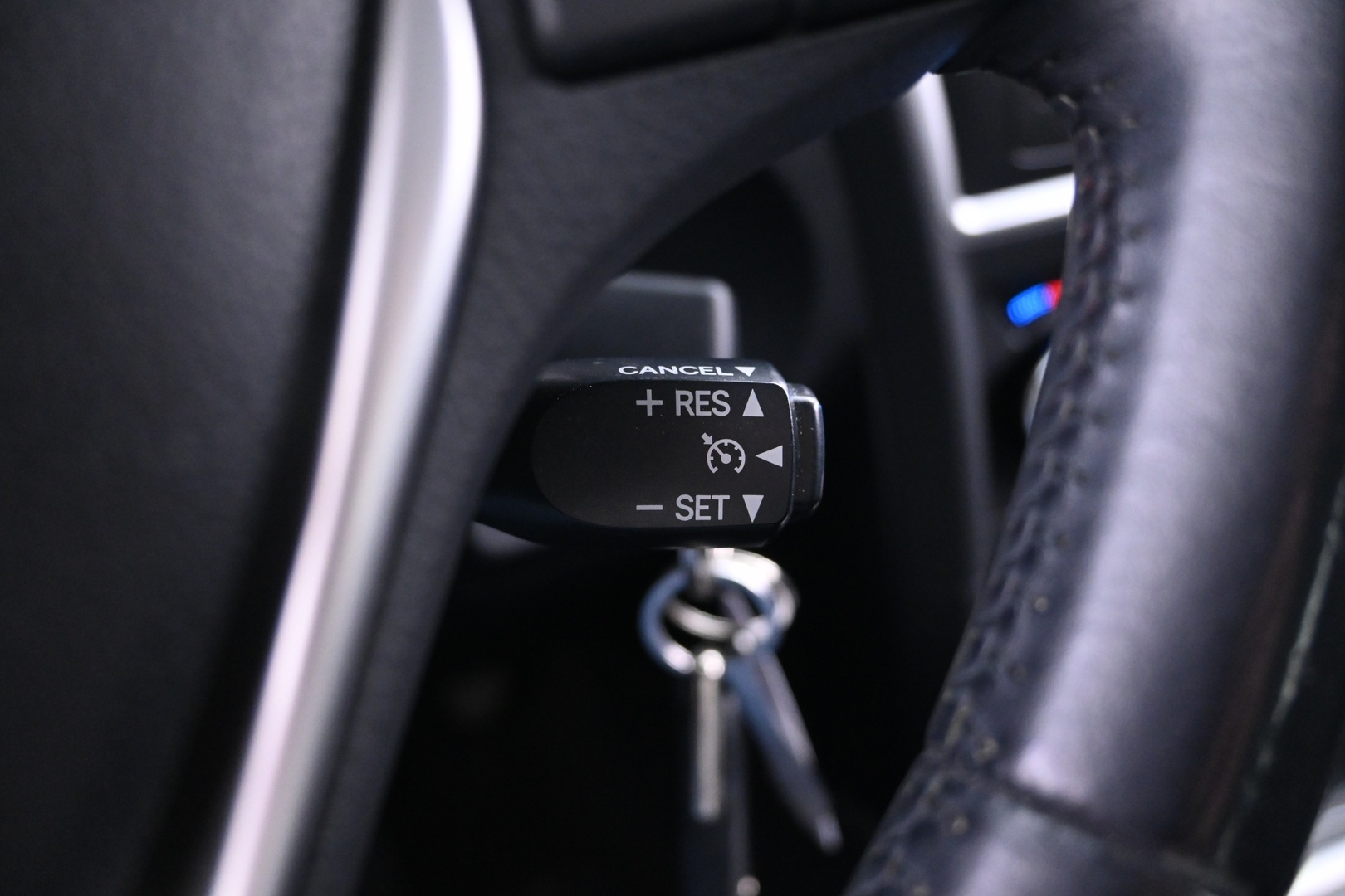 TOYOTA Auris 2015