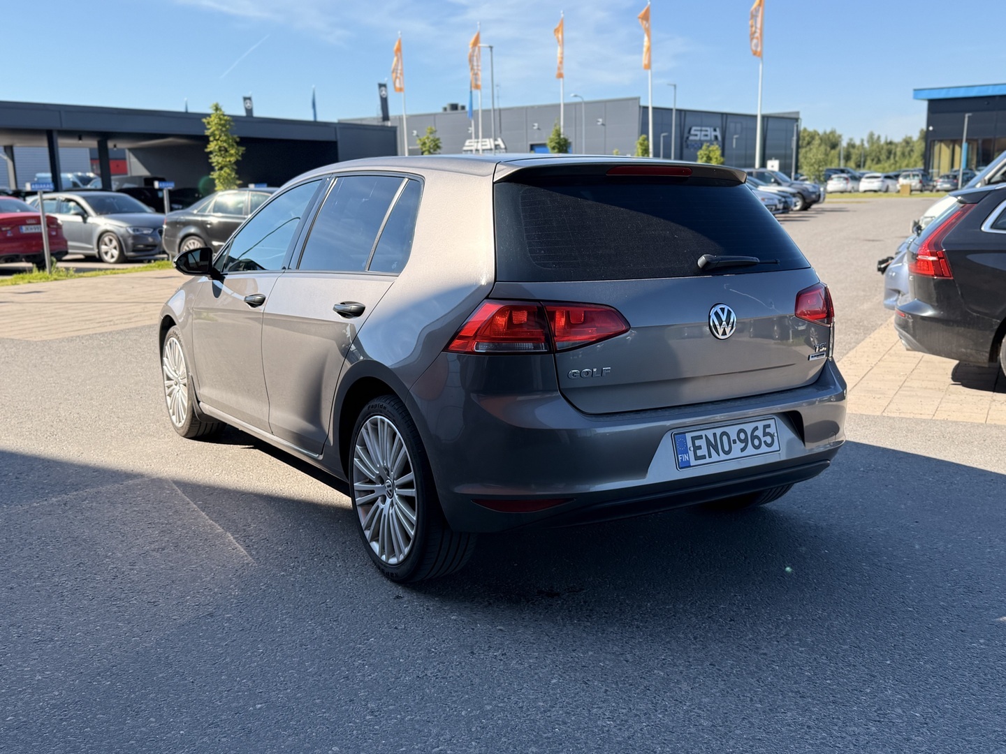 VOLKSWAGEN Golf 2015