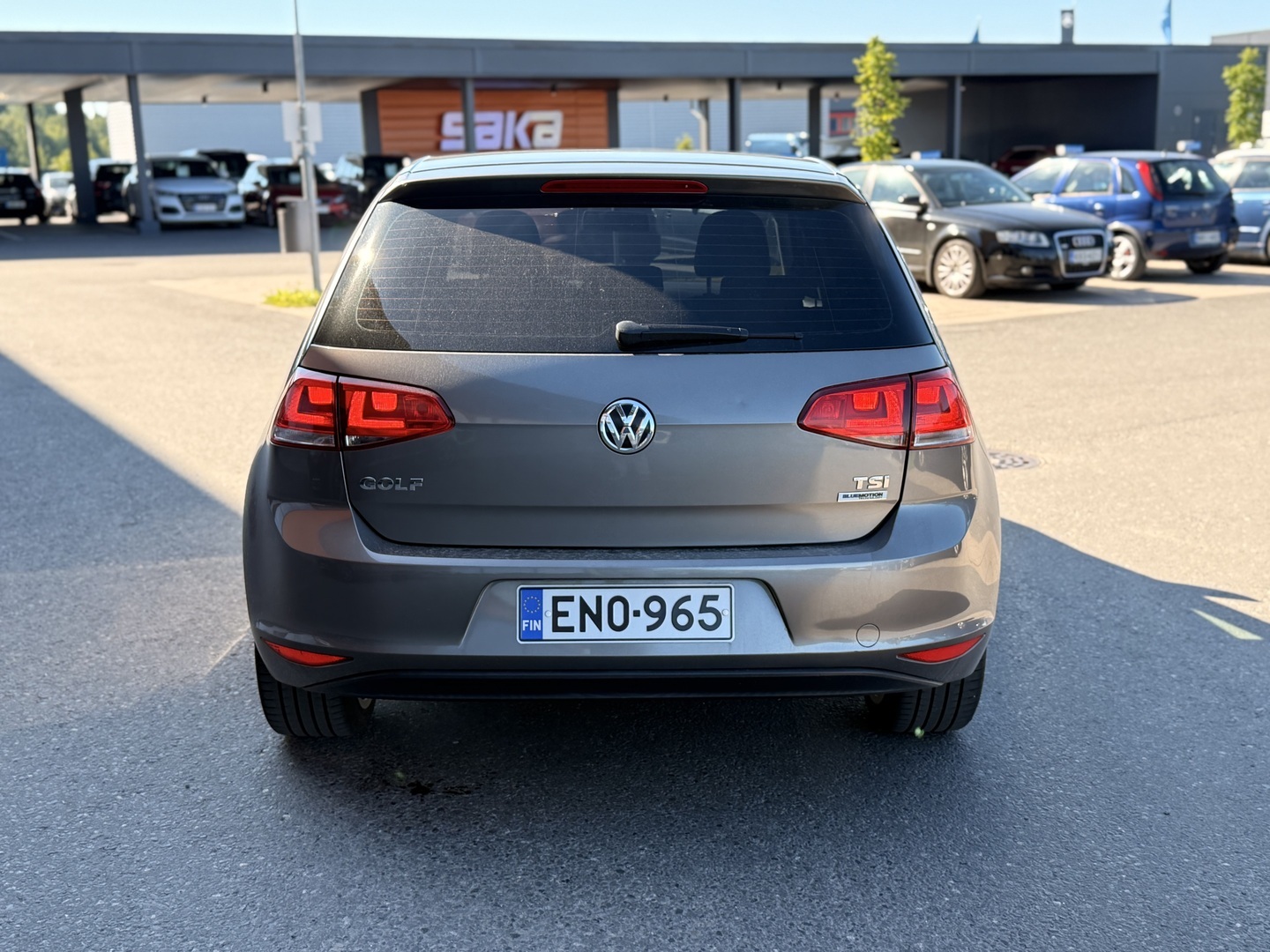 VOLKSWAGEN Golf 2015