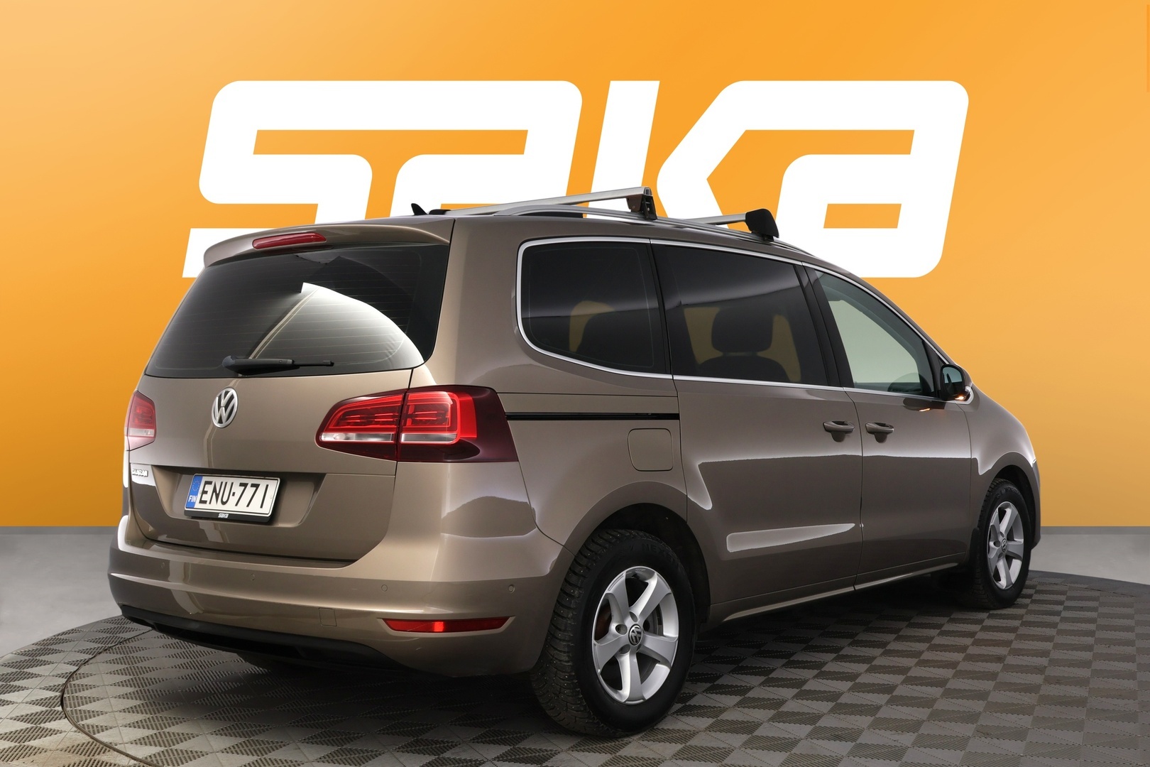 VOLKSWAGEN Sharan 2016