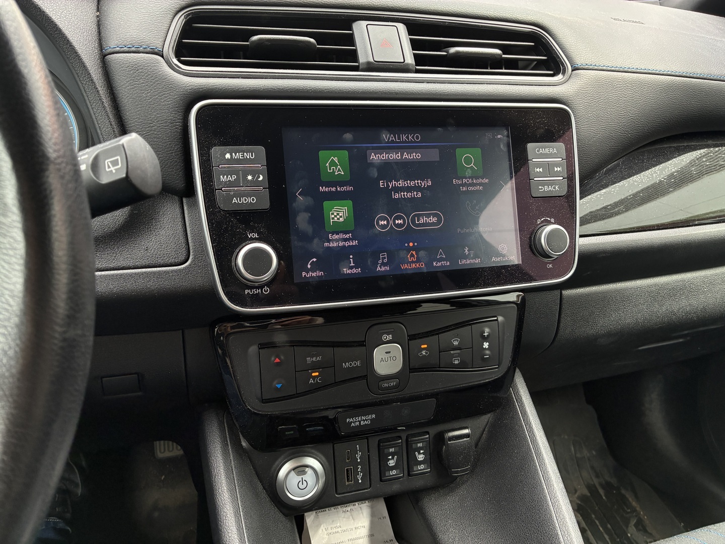 NISSAN Leaf 2022