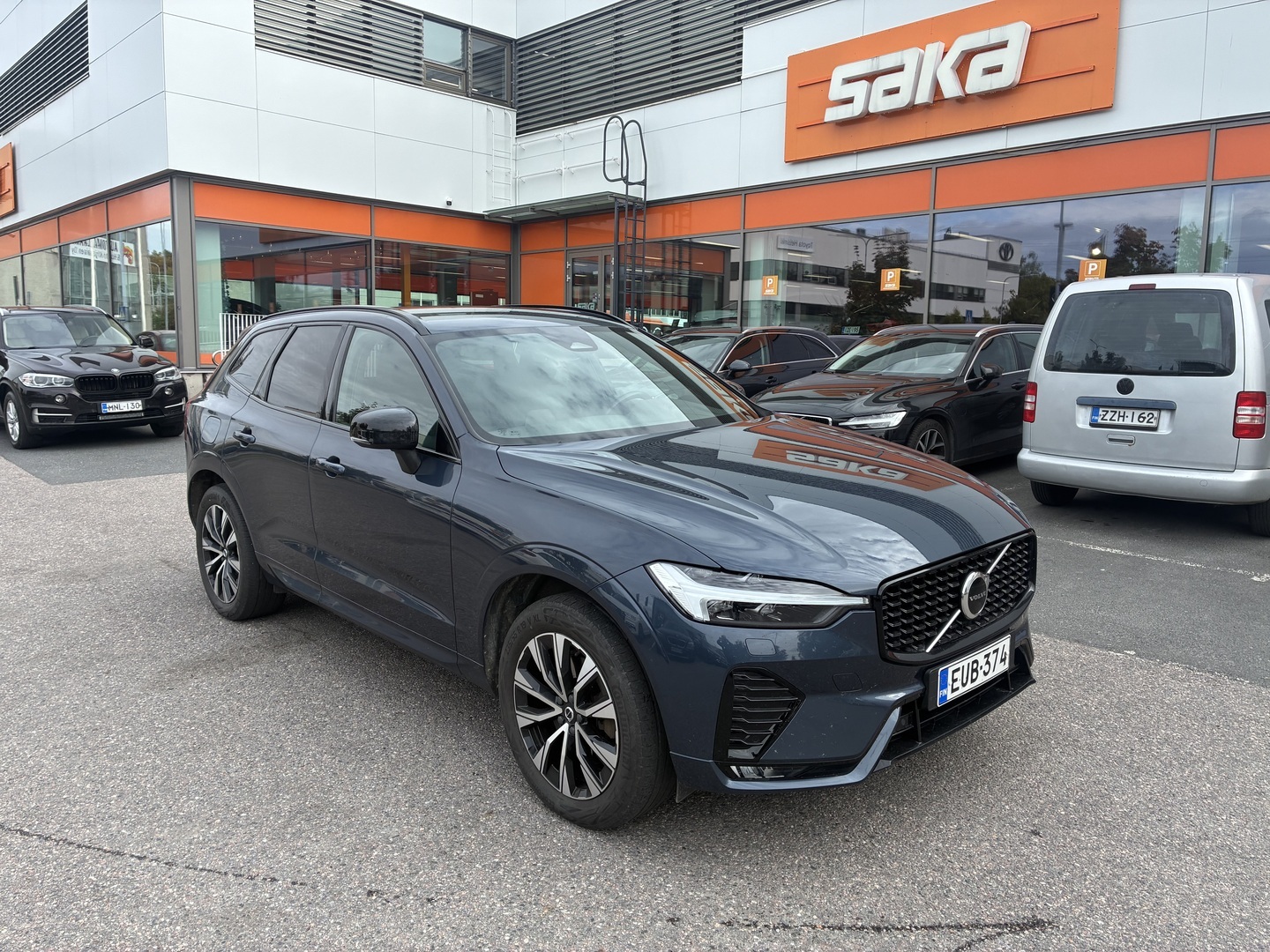 VOLVO XC60 2023