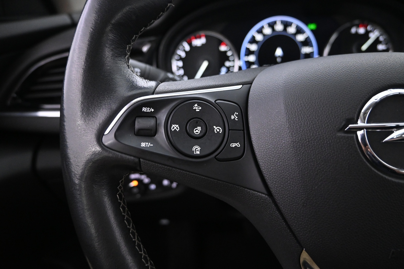 OPEL Insignia 2022