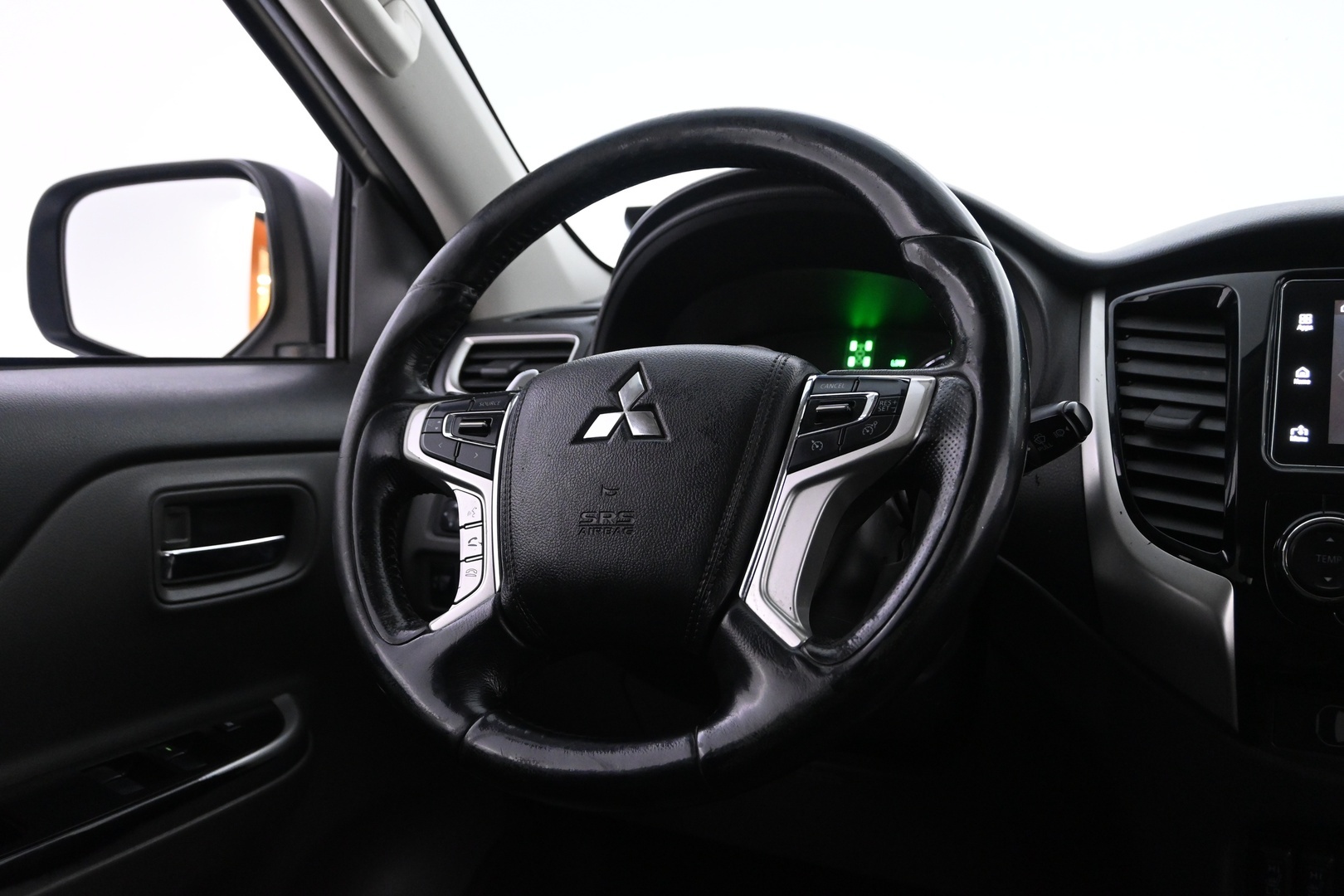 MITSUBISHI L200 2017