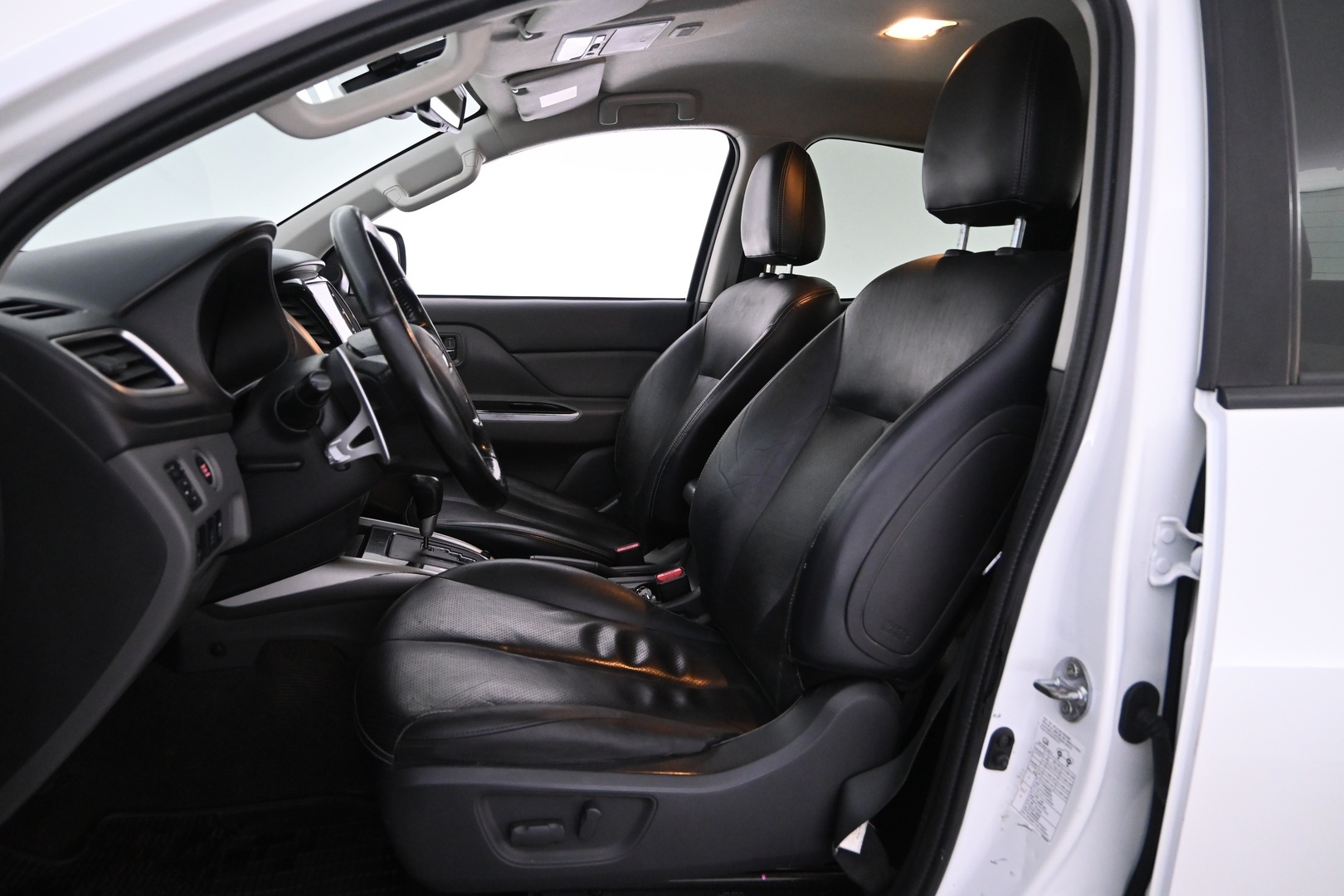 MITSUBISHI L200 2017