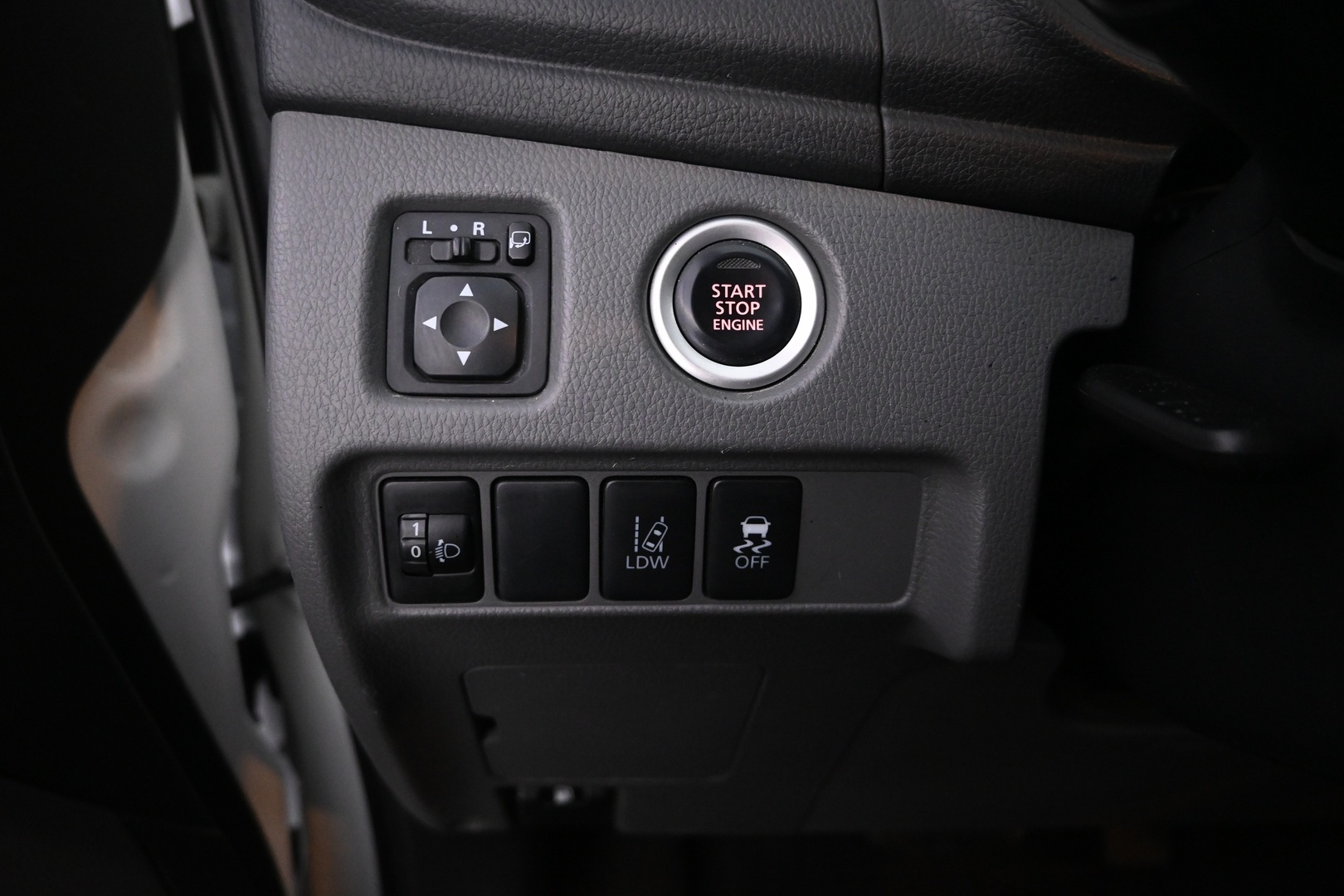 MITSUBISHI L200 2017