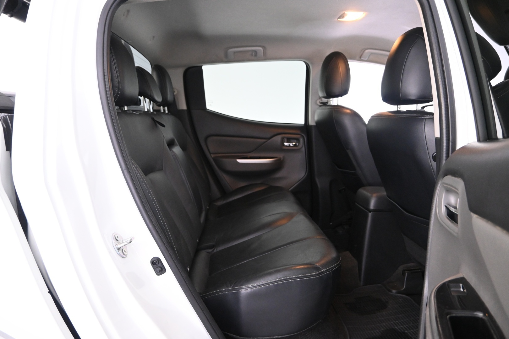 MITSUBISHI L200 2017