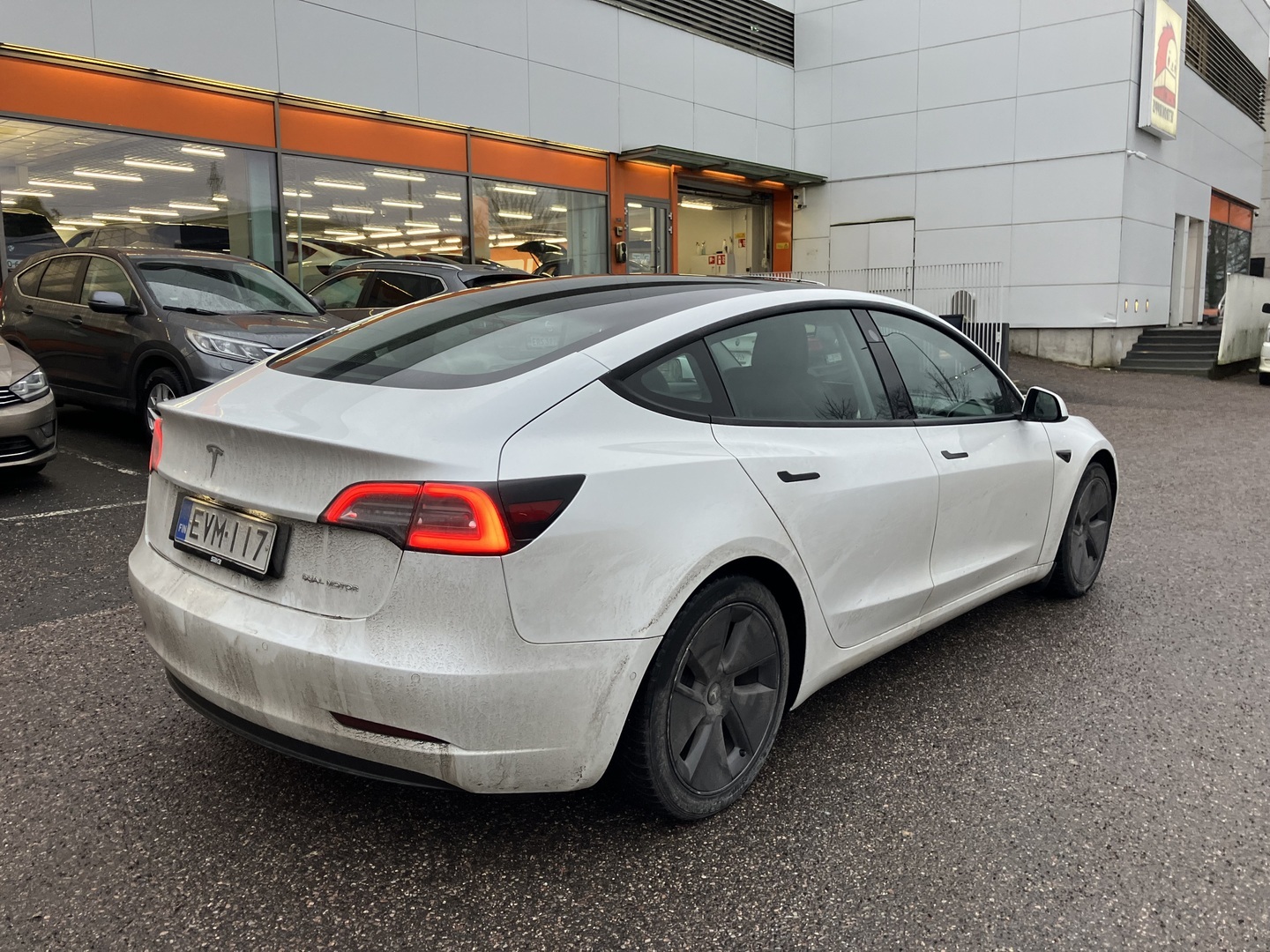 TESLA Model 3 2021