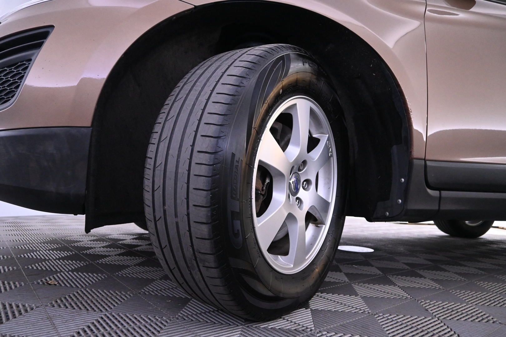 VOLVO XC60 2011