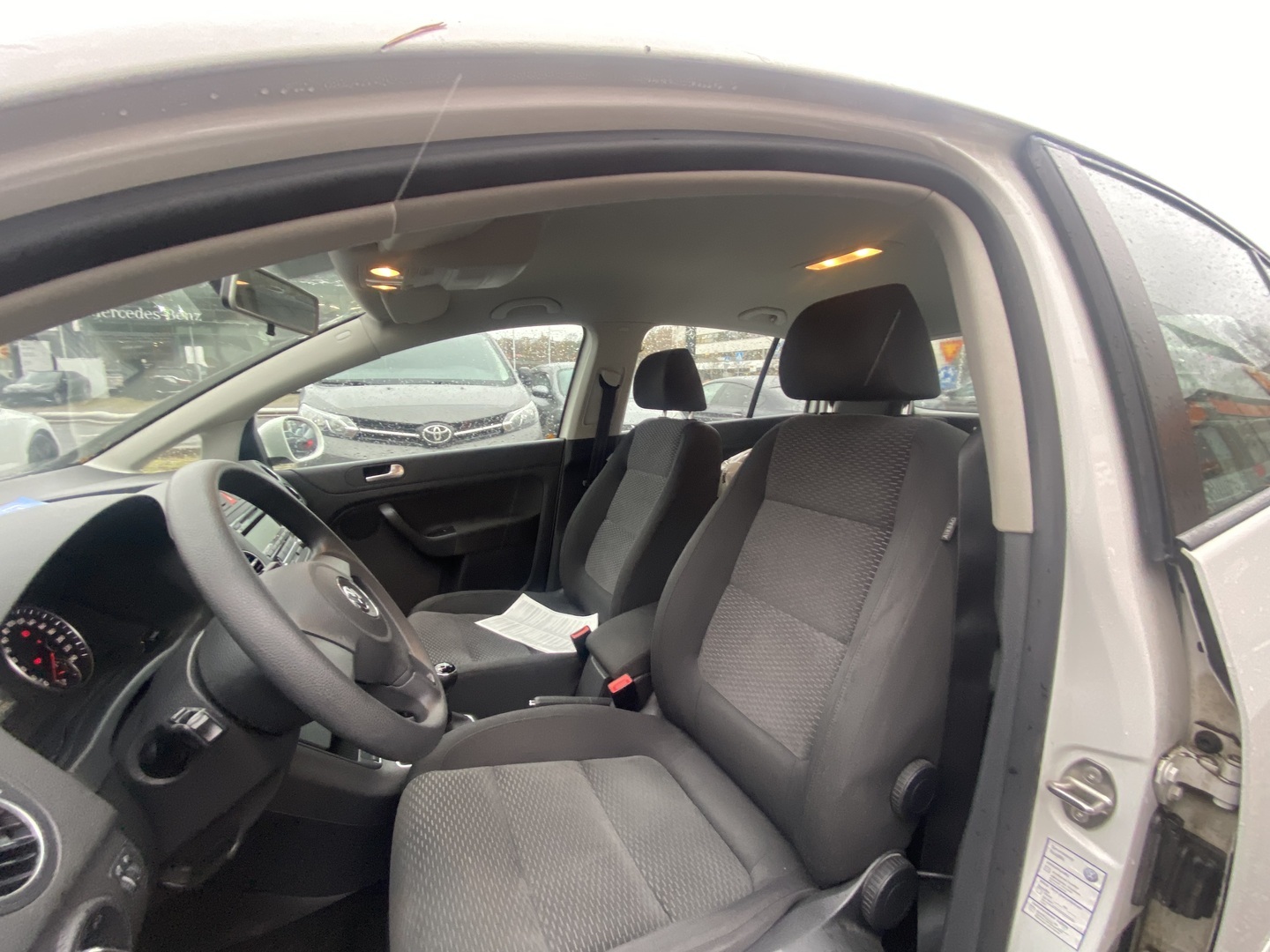 VOLKSWAGEN Golf Plus 2011