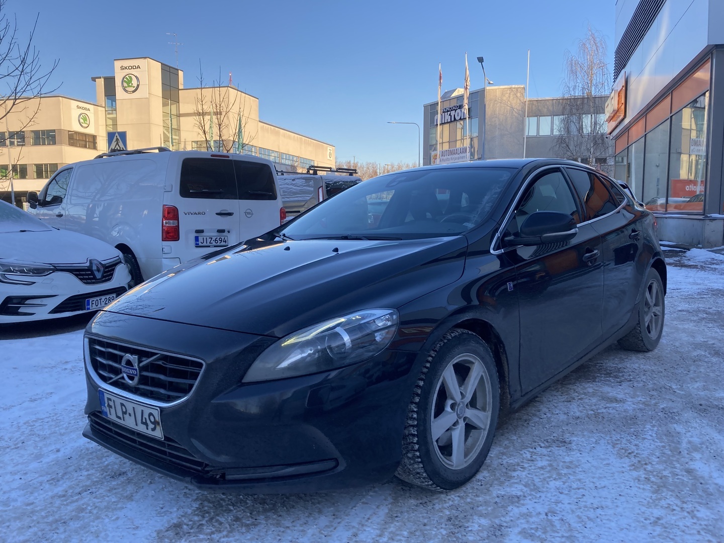 VOLVO V40 2015