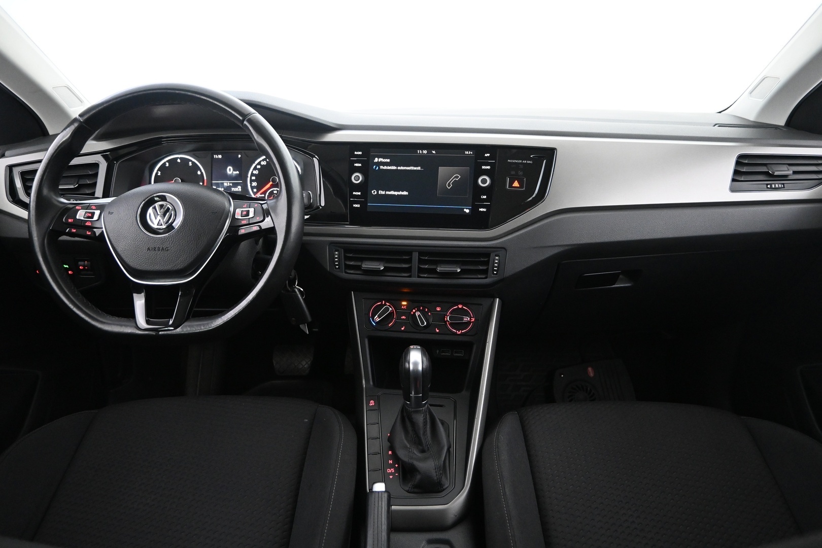 VOLKSWAGEN Polo 2018