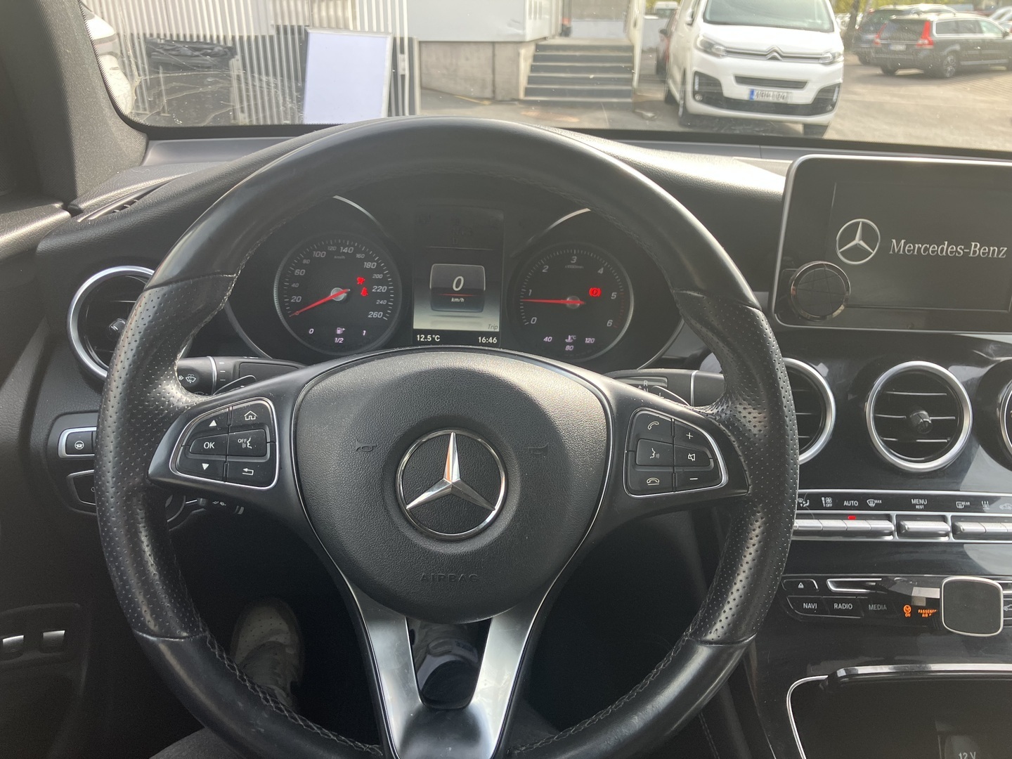 MERCEDES-BENZ GLC 2019