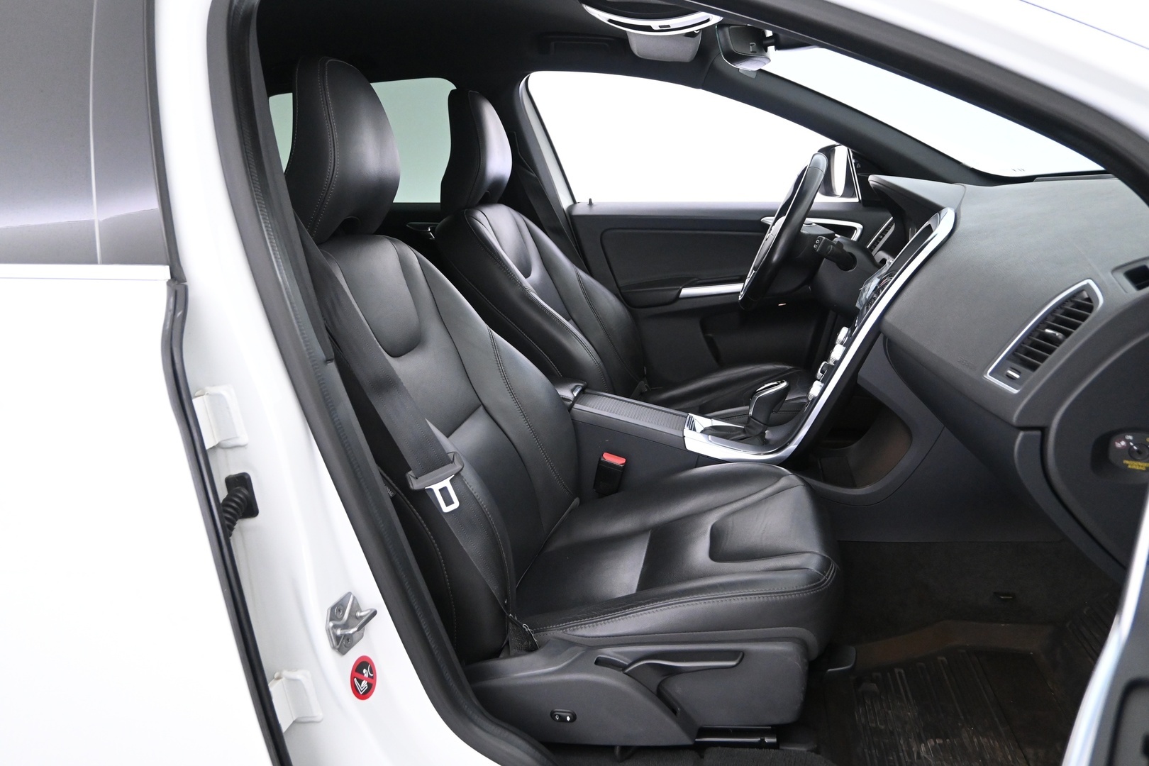 VOLVO XC60 2017