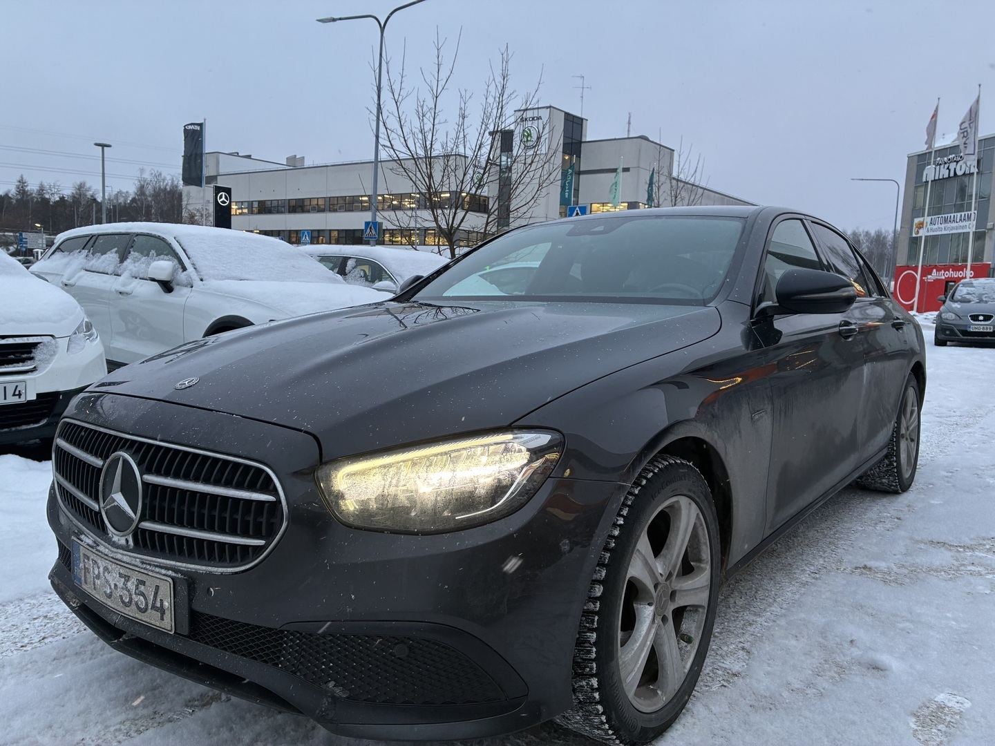 MERCEDES-BENZ E 2021