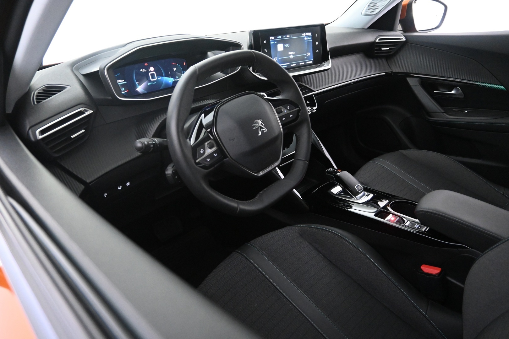 PEUGEOT 2008 2021