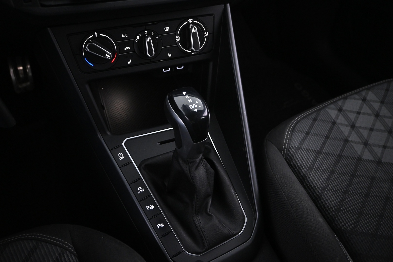 VOLKSWAGEN Taigo 2022