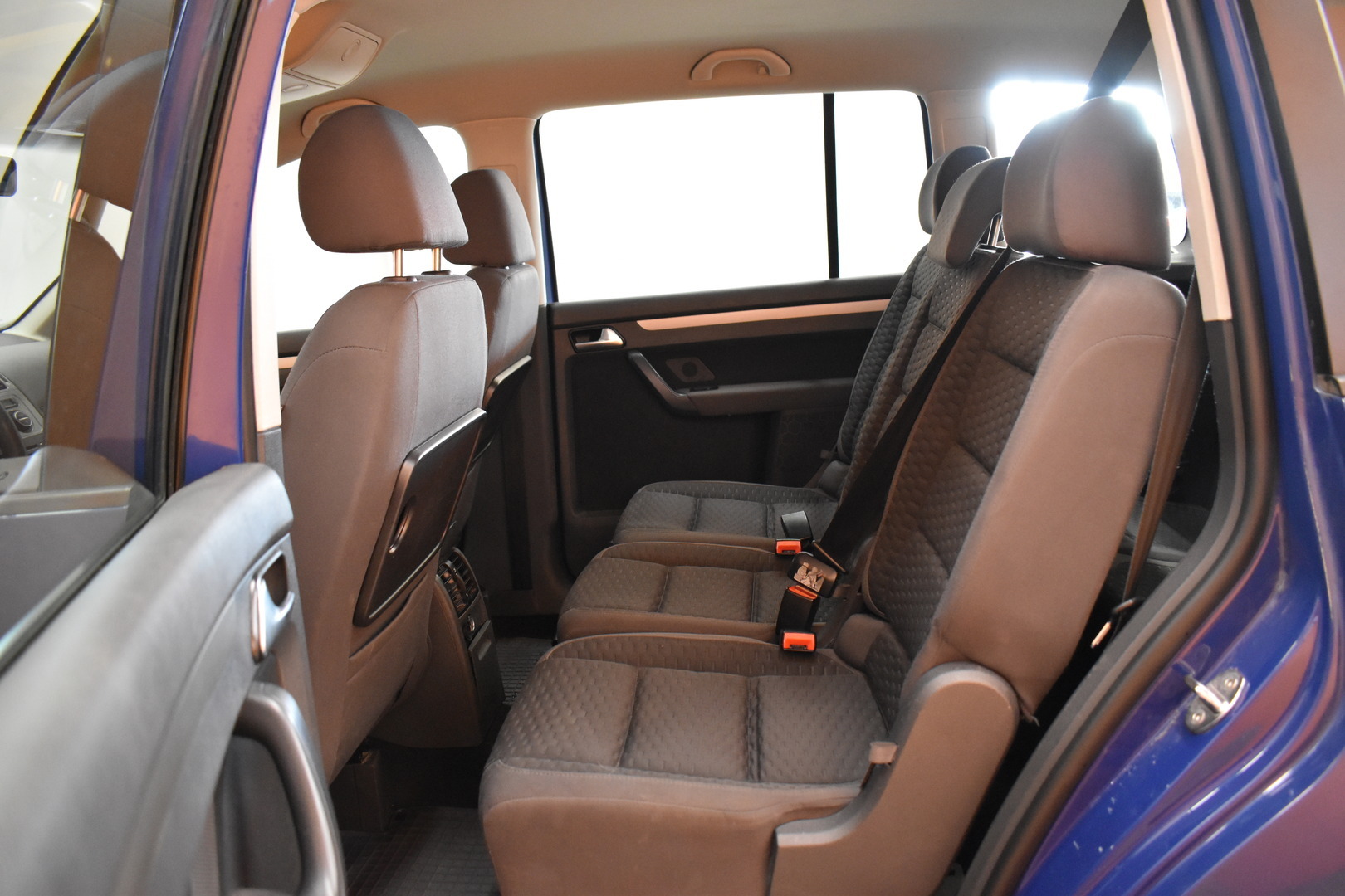 VOLKSWAGEN Touran 2008