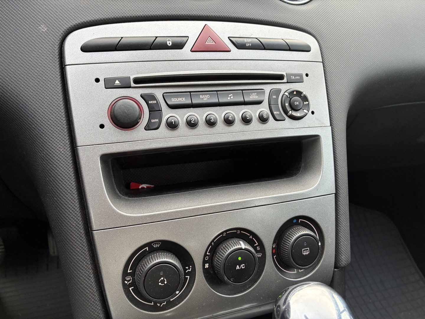 PEUGEOT 308 2010