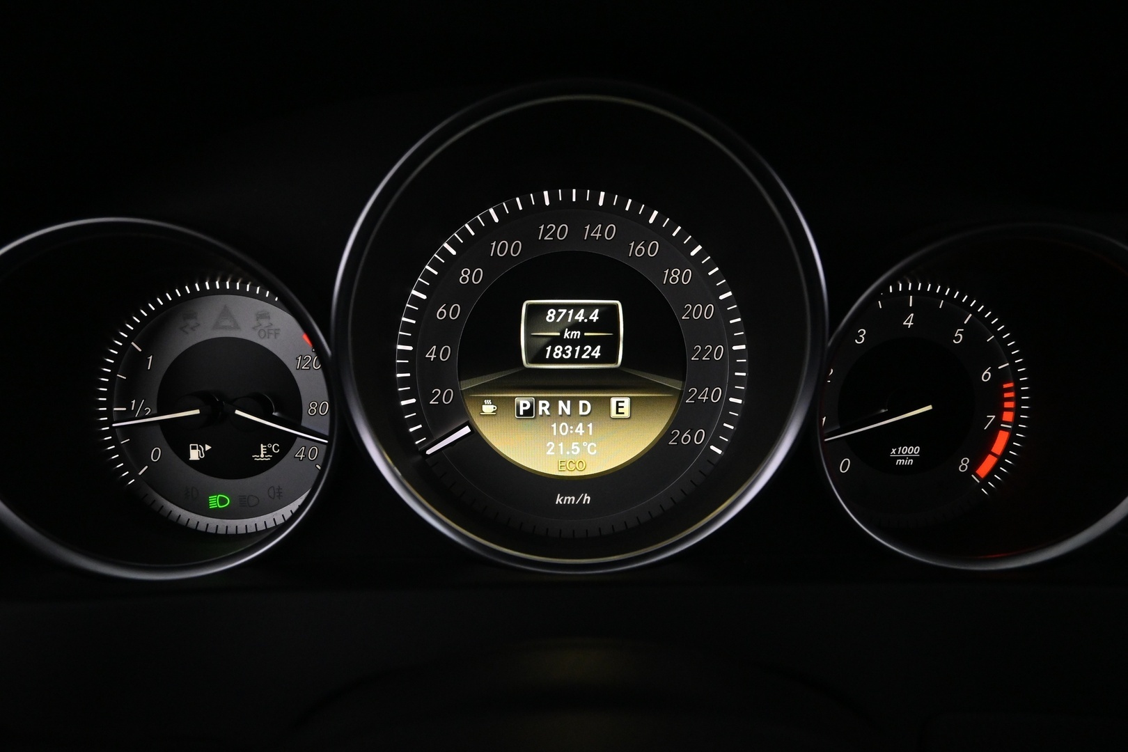 MERCEDES-BENZ C 2011