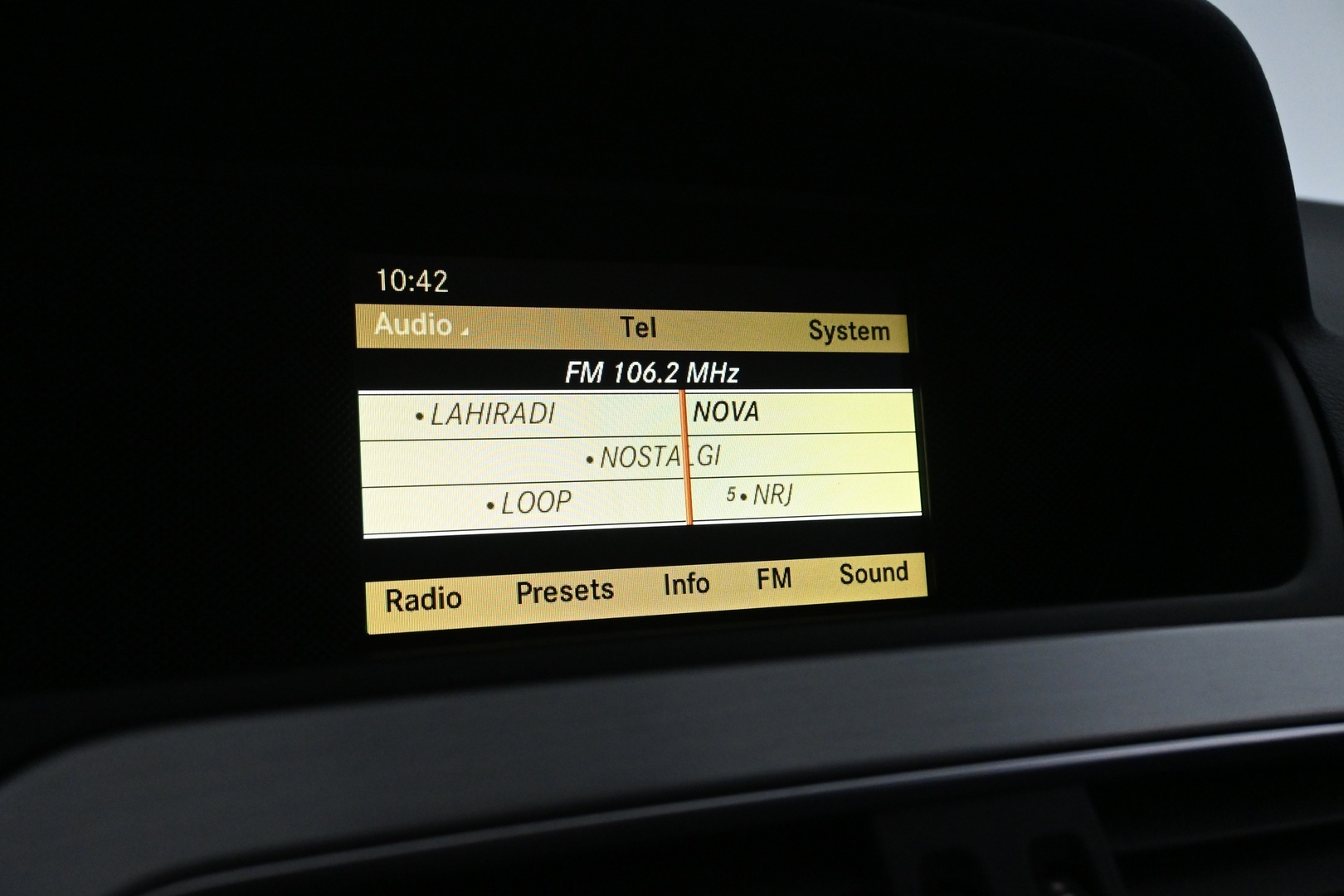 MERCEDES-BENZ C 2011