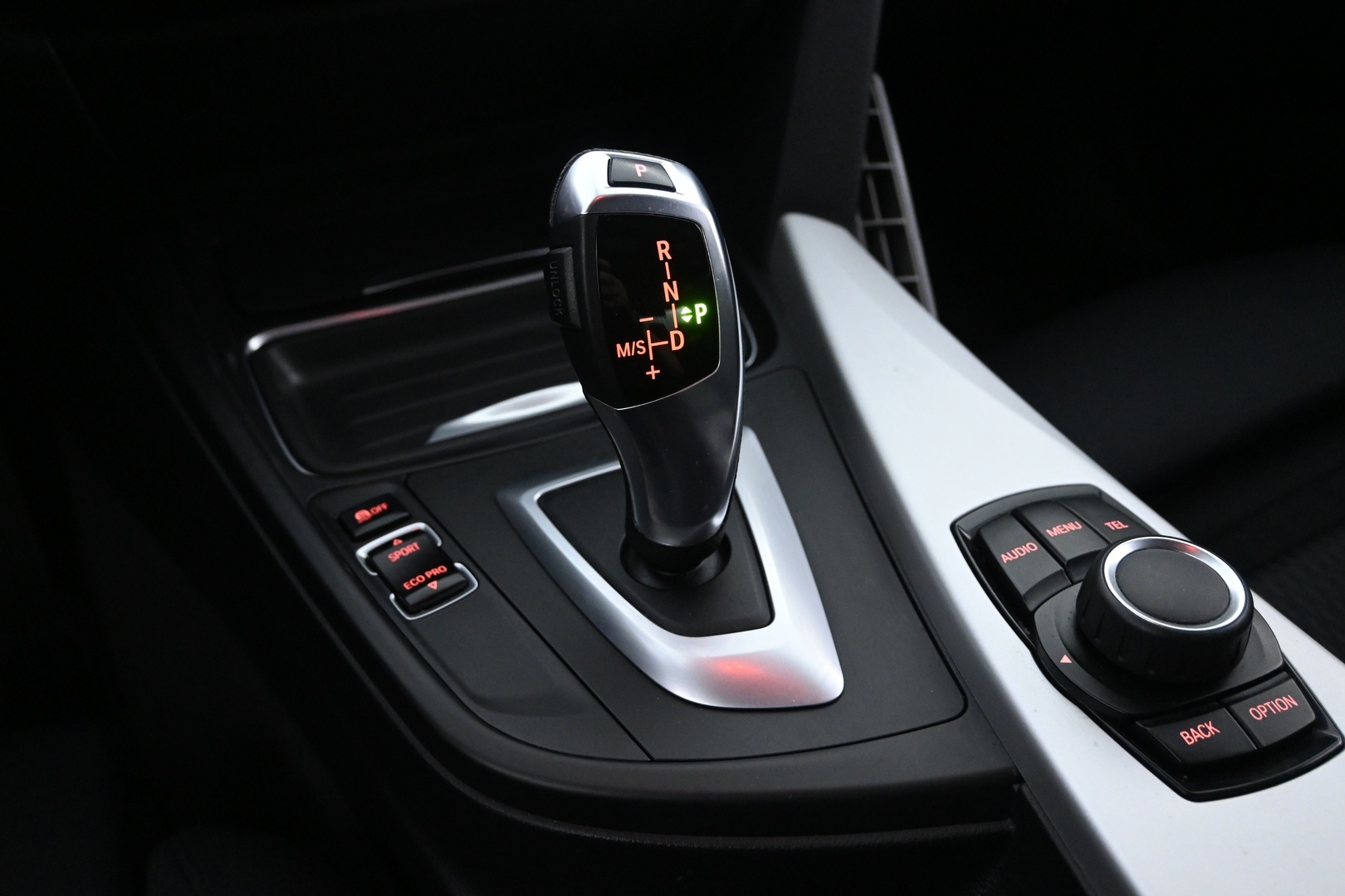 BMW 320 2013