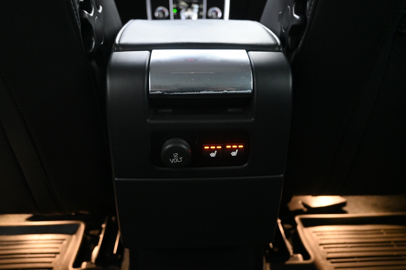 VOLVO XC70 2014