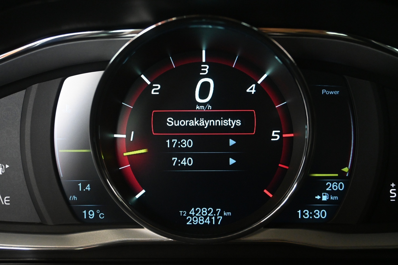 VOLVO XC70 2014
