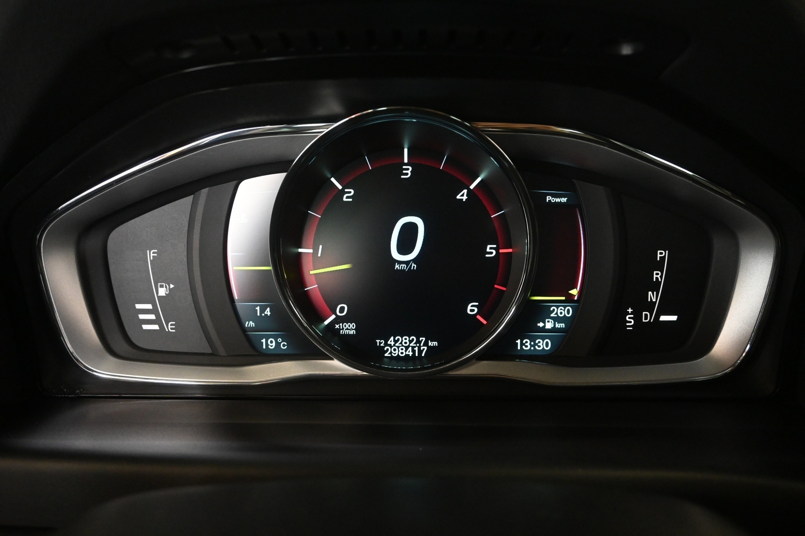 VOLVO XC70 2014