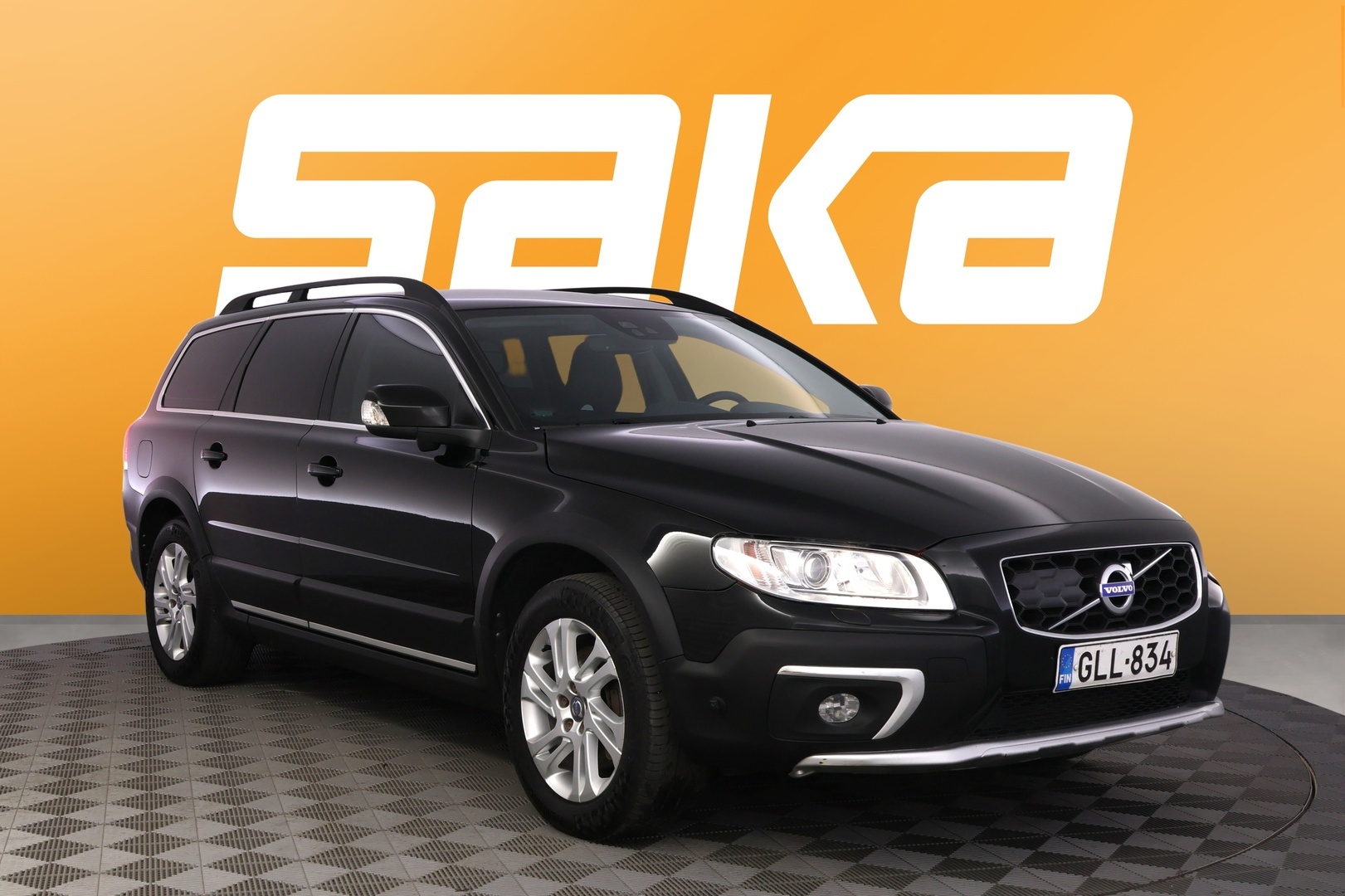 VOLVO XC70 2015