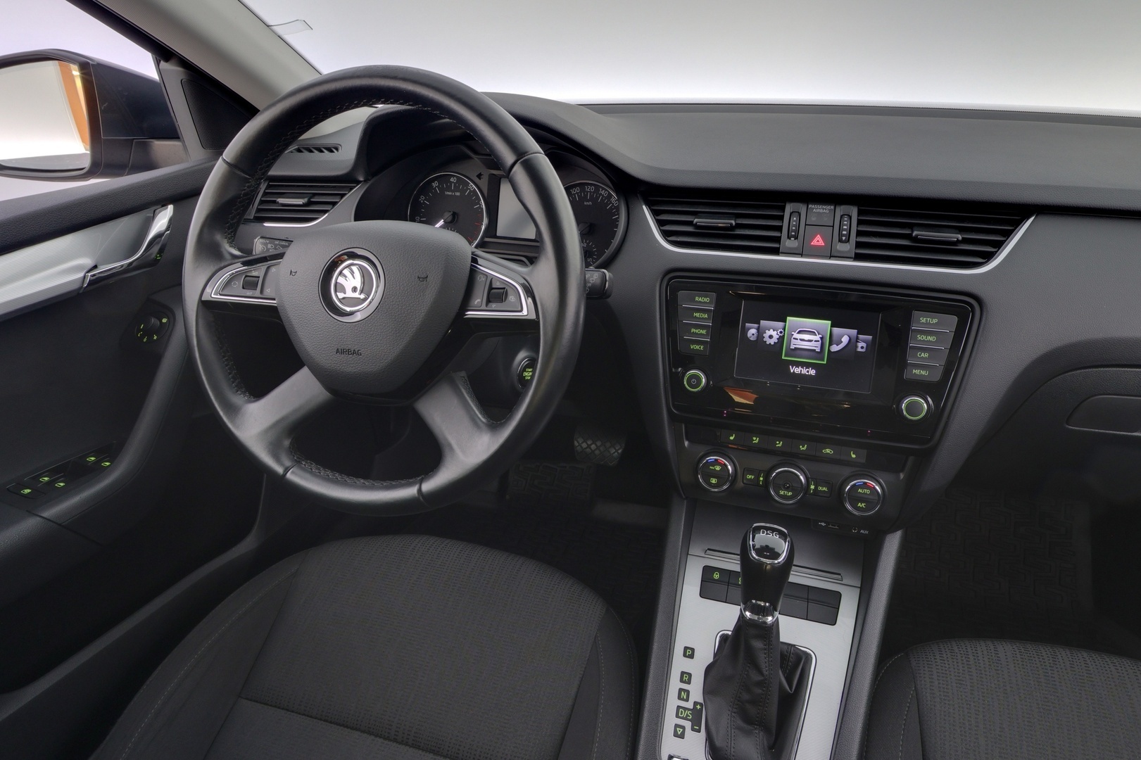 SKODA Octavia 2015