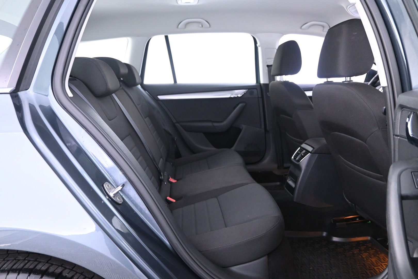 SKODA Octavia 2015