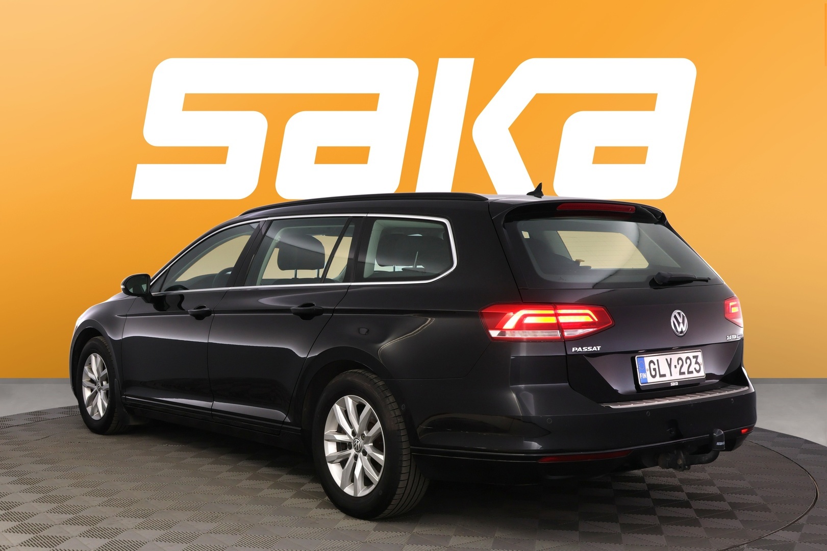 VOLKSWAGEN Passat 2016