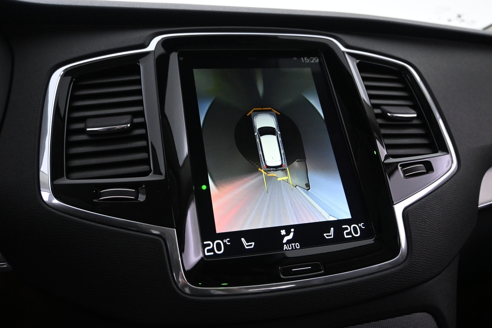 VOLVO XC90 2018