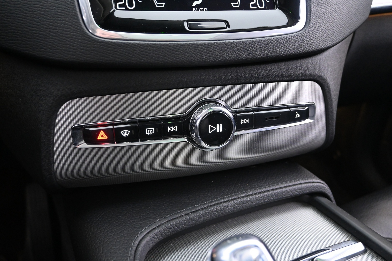 VOLVO XC90 2018