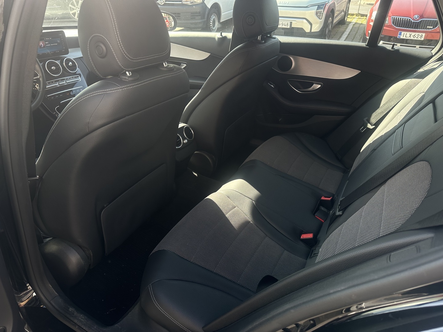 MERCEDES-BENZ C 2019