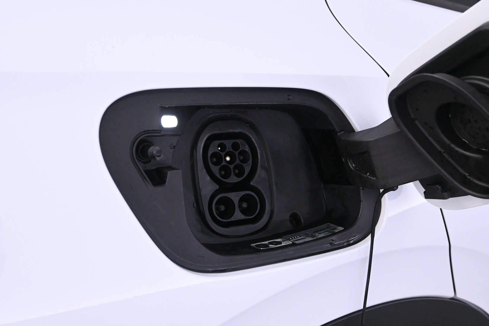 VOLKSWAGEN ID.4 2021