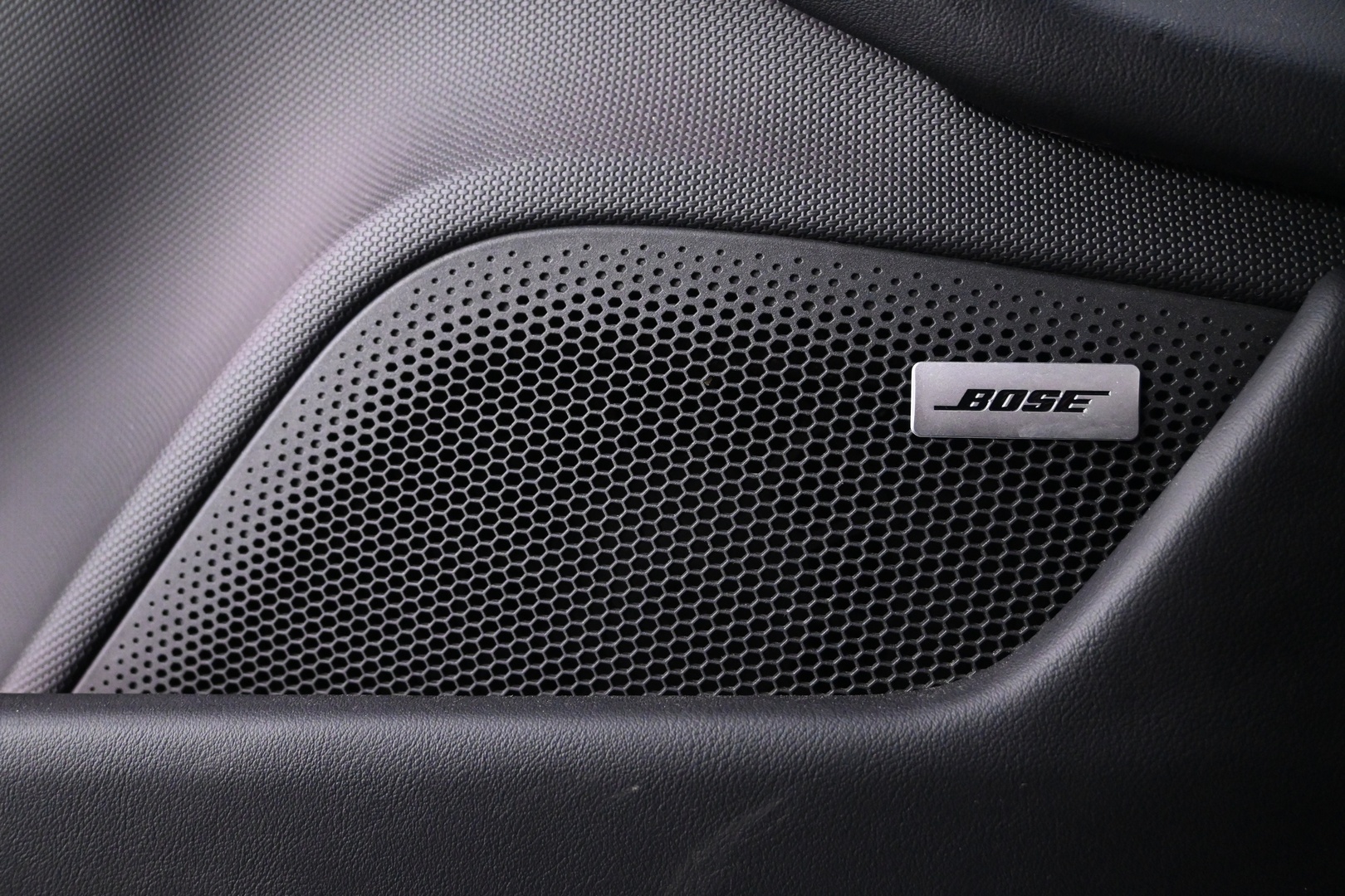 PORSCHE Taycan 2022