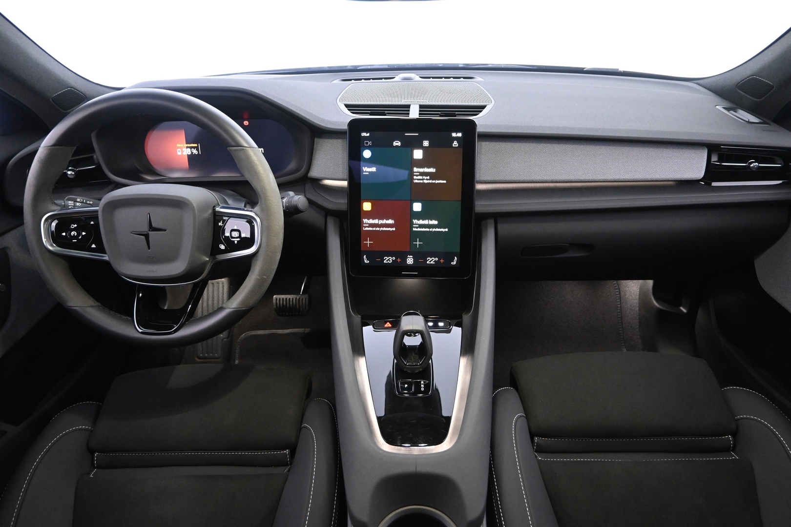POLESTAR 2 2023