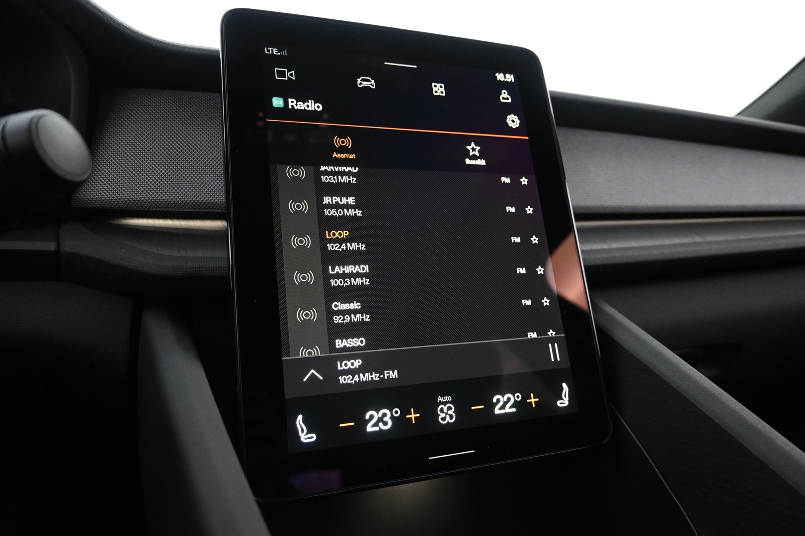 POLESTAR 2 2023