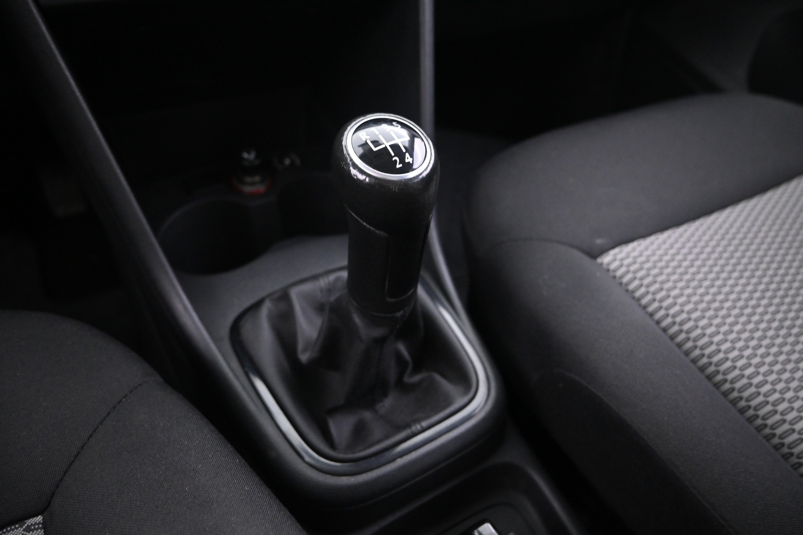 VOLKSWAGEN Polo 2010