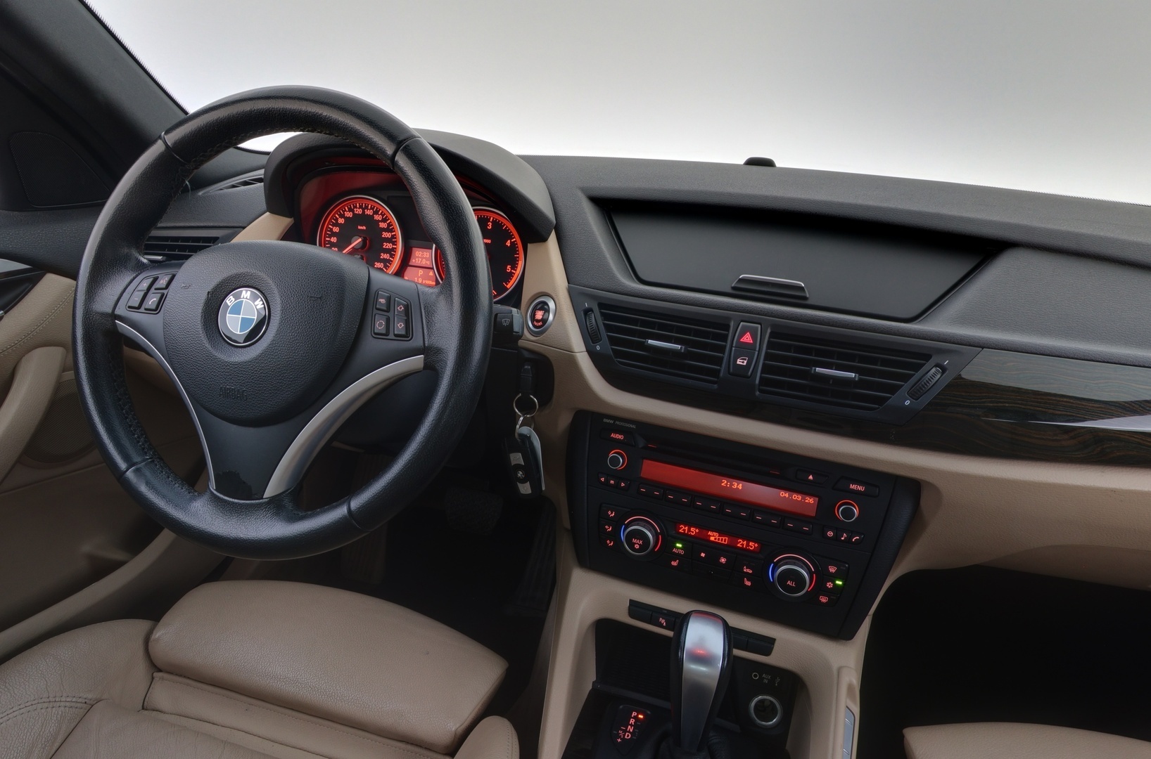 BMW X1 2011