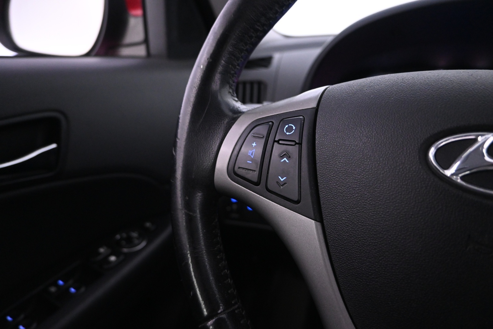 HYUNDAI i30 2011