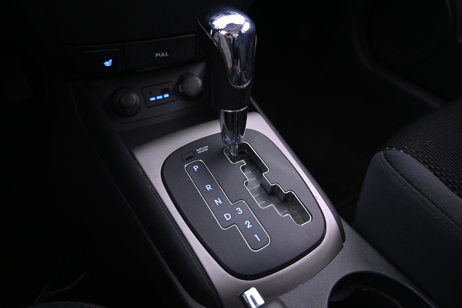 HYUNDAI i30 2011
