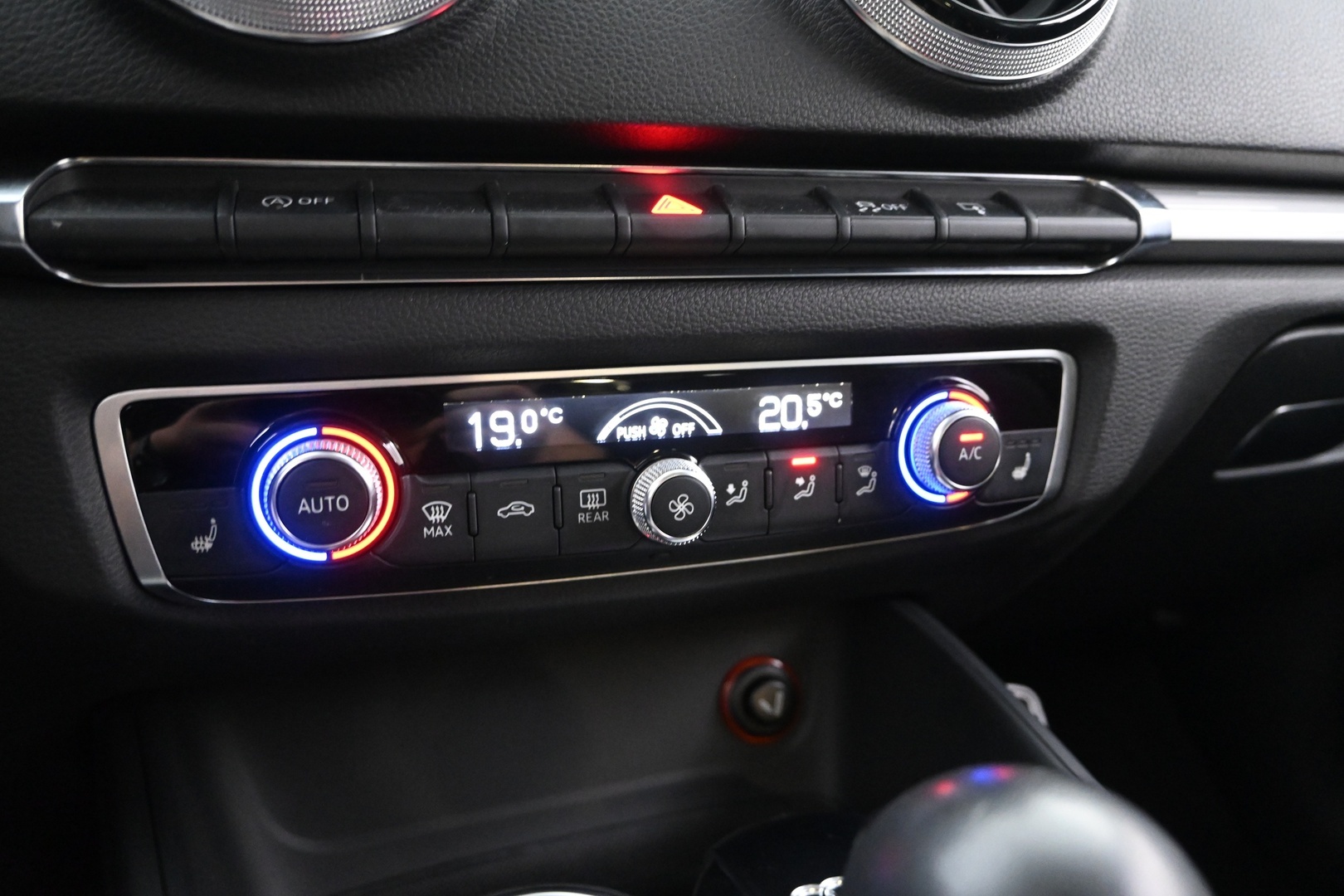 AUDI A3 2014