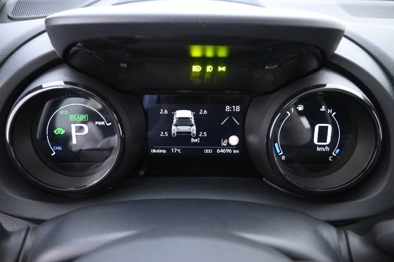 TOYOTA Yaris 2021